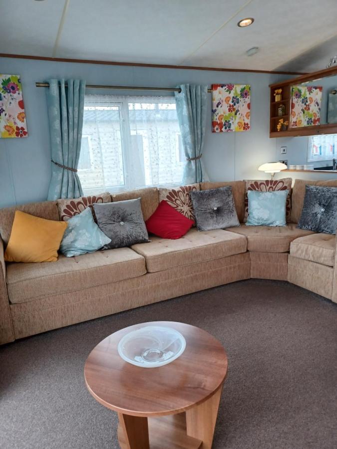 Vista Caravan Hire Seasalter Exterior photo