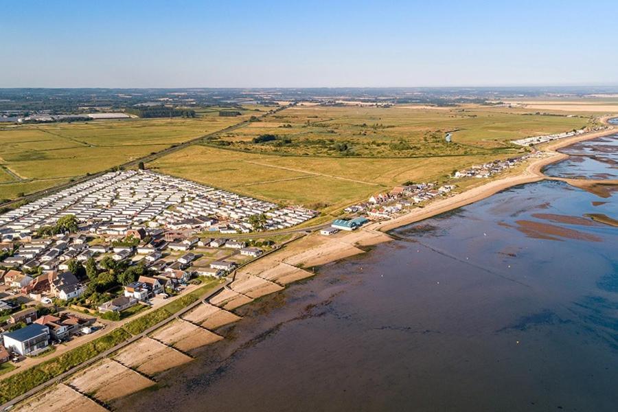 Vista Caravan Hire Seasalter Exterior photo